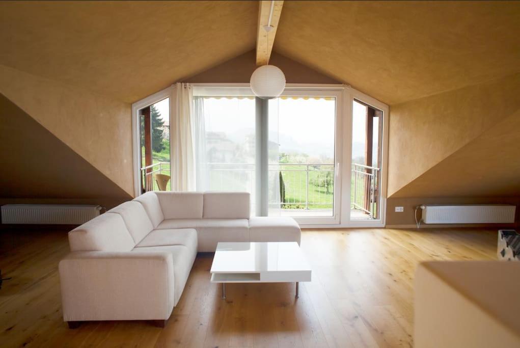 Lakeview Gem Krattigen Экстерьер фото